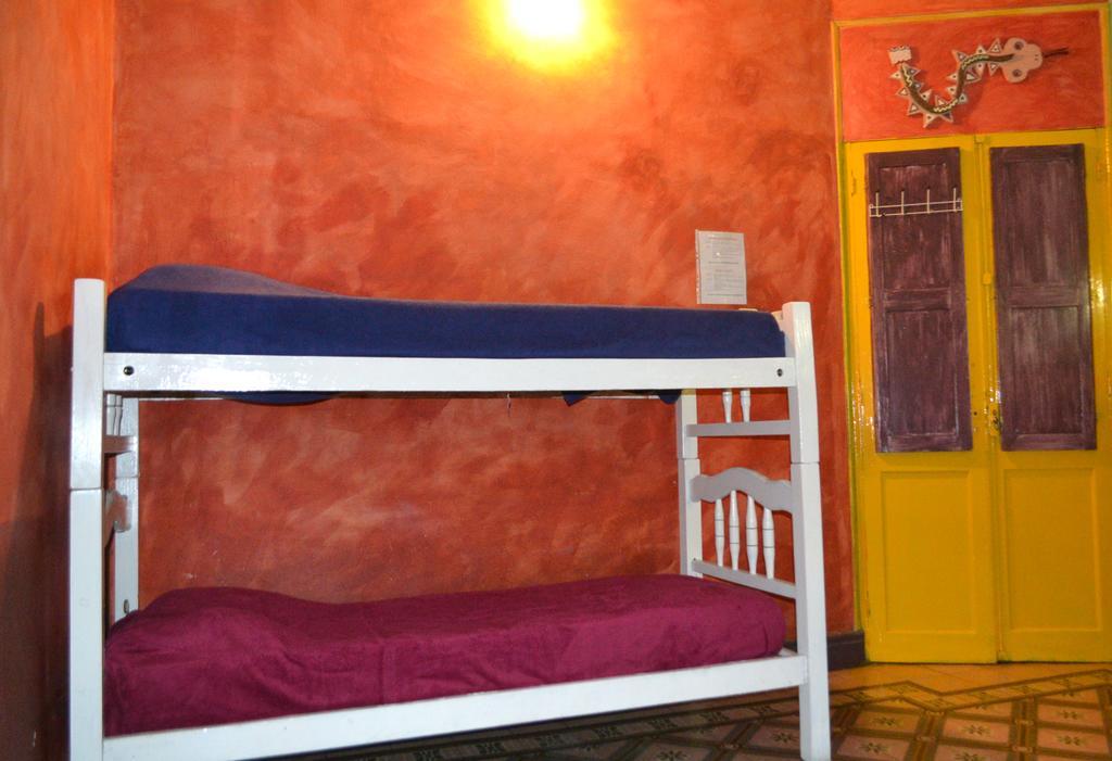 Casa Pueblo Hostel Capdevila Phòng bức ảnh